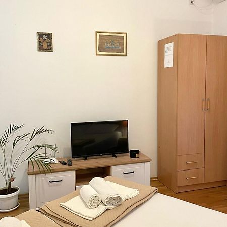 Apartment Kralj Kotor Ngoại thất bức ảnh